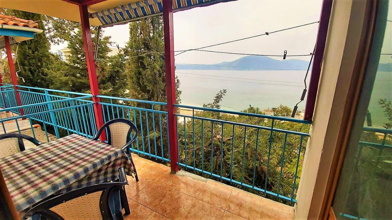 Ramo'S Cozy Beachside Haven With Panoramic Views - 2Nd Vlore Ngoại thất bức ảnh
